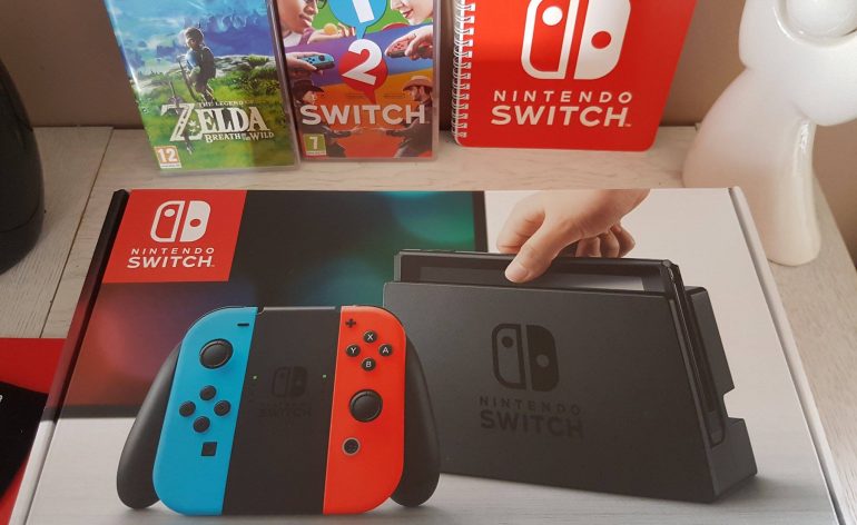 Nintendo Switch pack standard