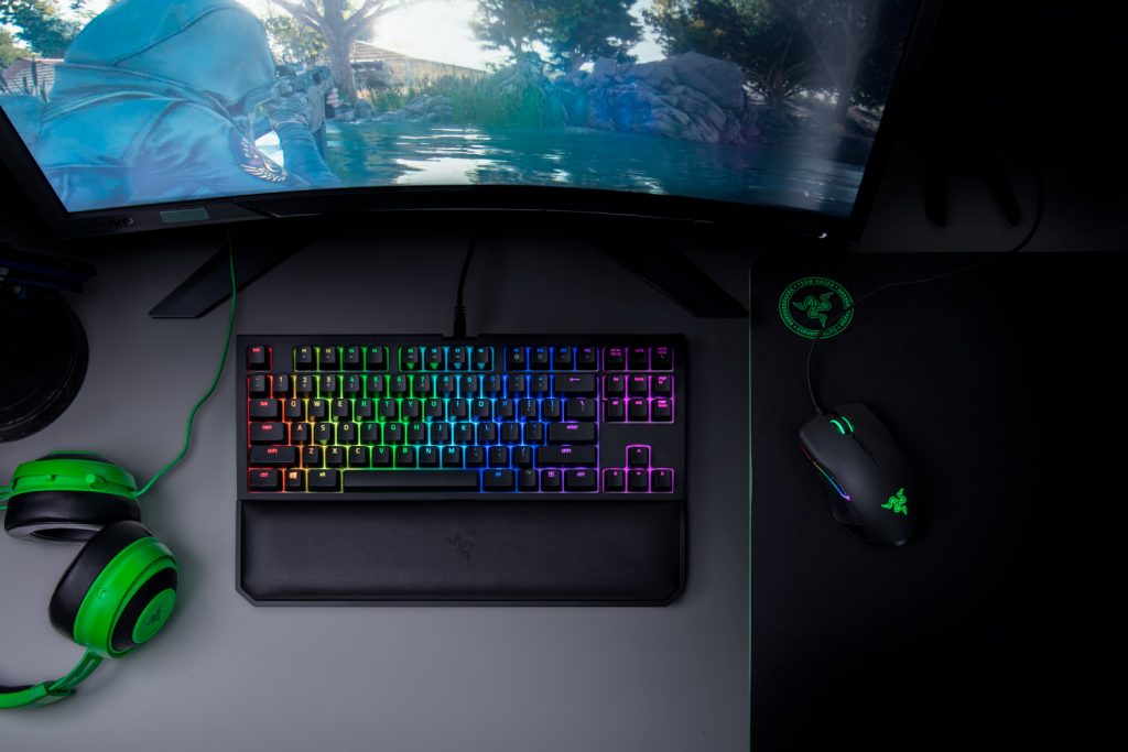 Razer lance le clavier Blackwidow Chroma V2 Tournament Edition