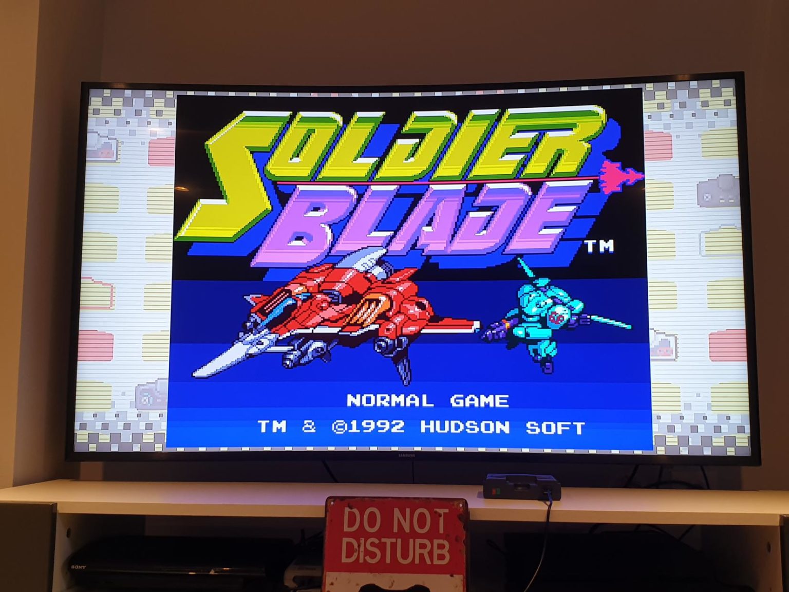 CoreGrafx Mini notre test en vidéo avec les jeux TurboGrafx et PC