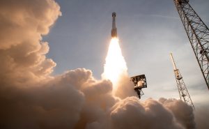 Vidéo. Lancement (de fusée) réussi pour Boeing, qui répond à Musk et SpaceX