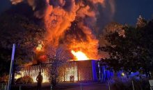 Vidéo. La HEC de Paris en flammes : une conférence interrompue par l’énorme incendie !