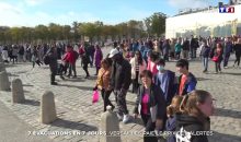 Vidéo. Alerte à la bombe : les touristes évacués du château de Versailles !