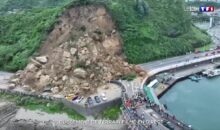 Vidéo. Glissement de terrain filmé en direct au Taiwan : un camion piégé dans les débris !