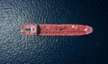 Vidéo. Énorme explosion en mer Rouge : un bateau piégé, Houthis fonce droit sur un pétrolier !