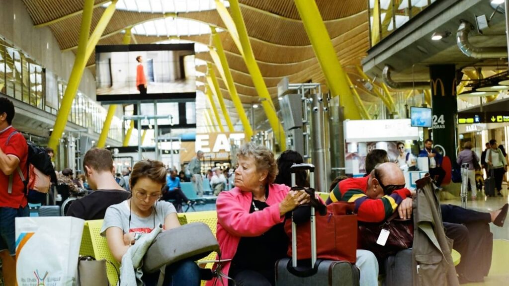 vidéo-salle-attente-aéroport-madrid (1)