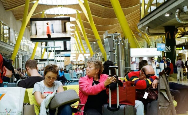 vidéo-salle-attente-aéroport-madrid (1)