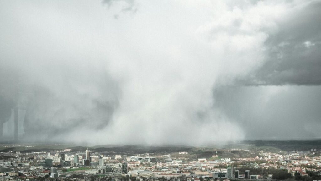 vidéo-ouragan-ville