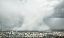 Vidéo. Ouragan Milton : la chute catastrophique d’une grue en direct !