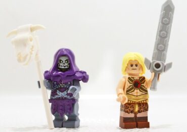 Les-Maîtres-de-l'univers-Skeletor-et-Musclor-LEGO