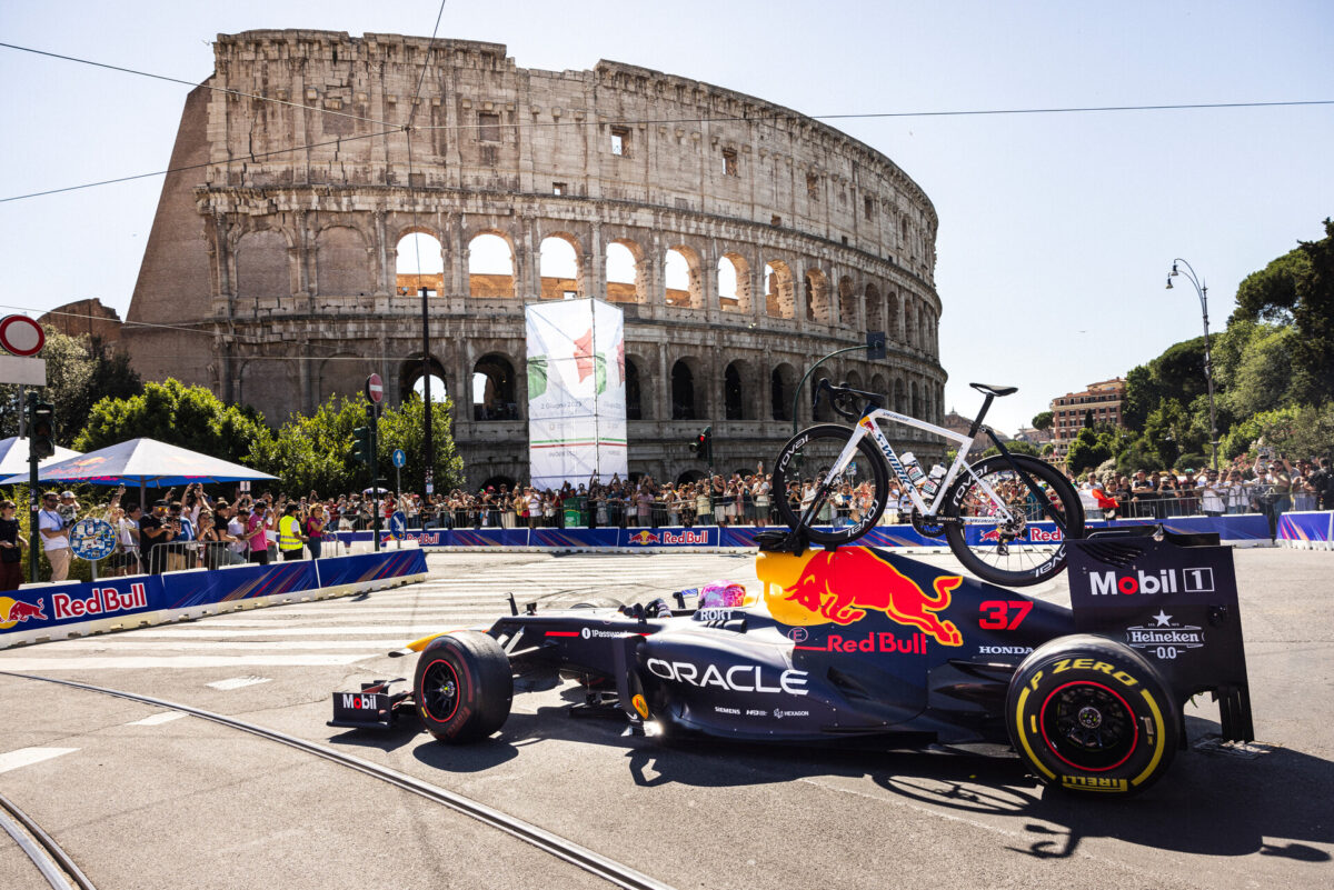 F1