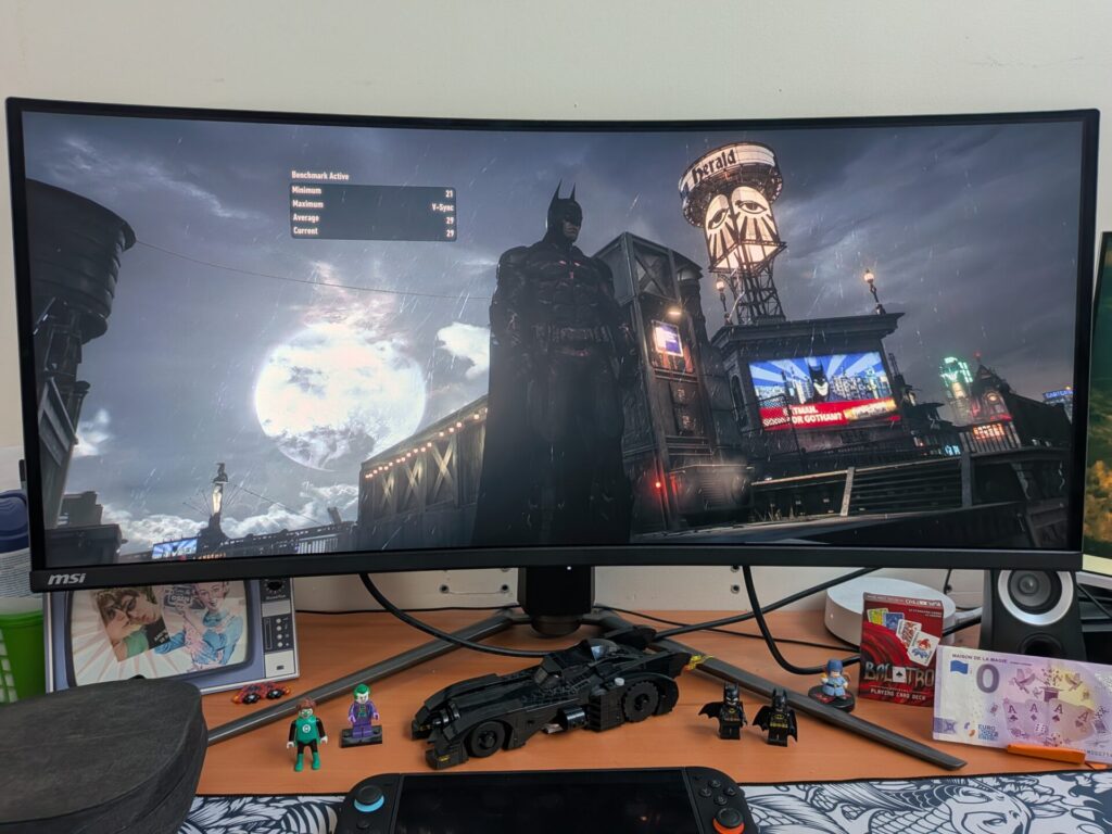 Batman Arkham Knight avec le MSI MPG 341CQPX QD OLED 34