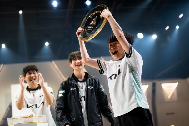 esport karmine corp battu lol