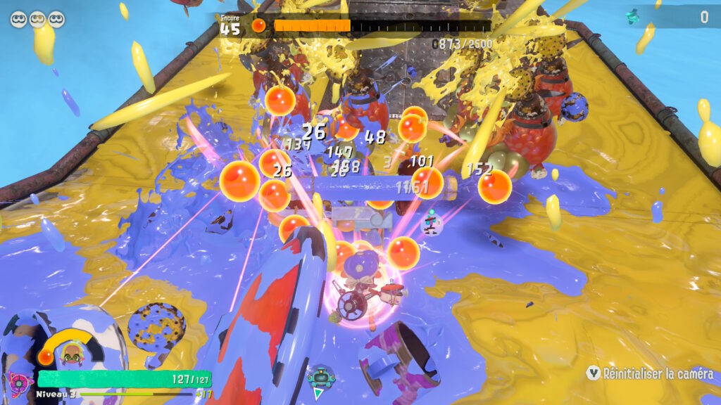 Une bataille de peinture avec des œufs de Salmonoïdes qui volent dans Splatoon Raiders
