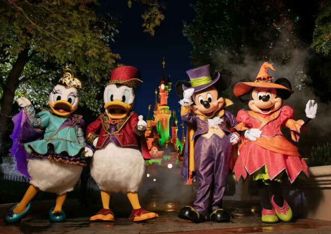 disneyland paris x halloween